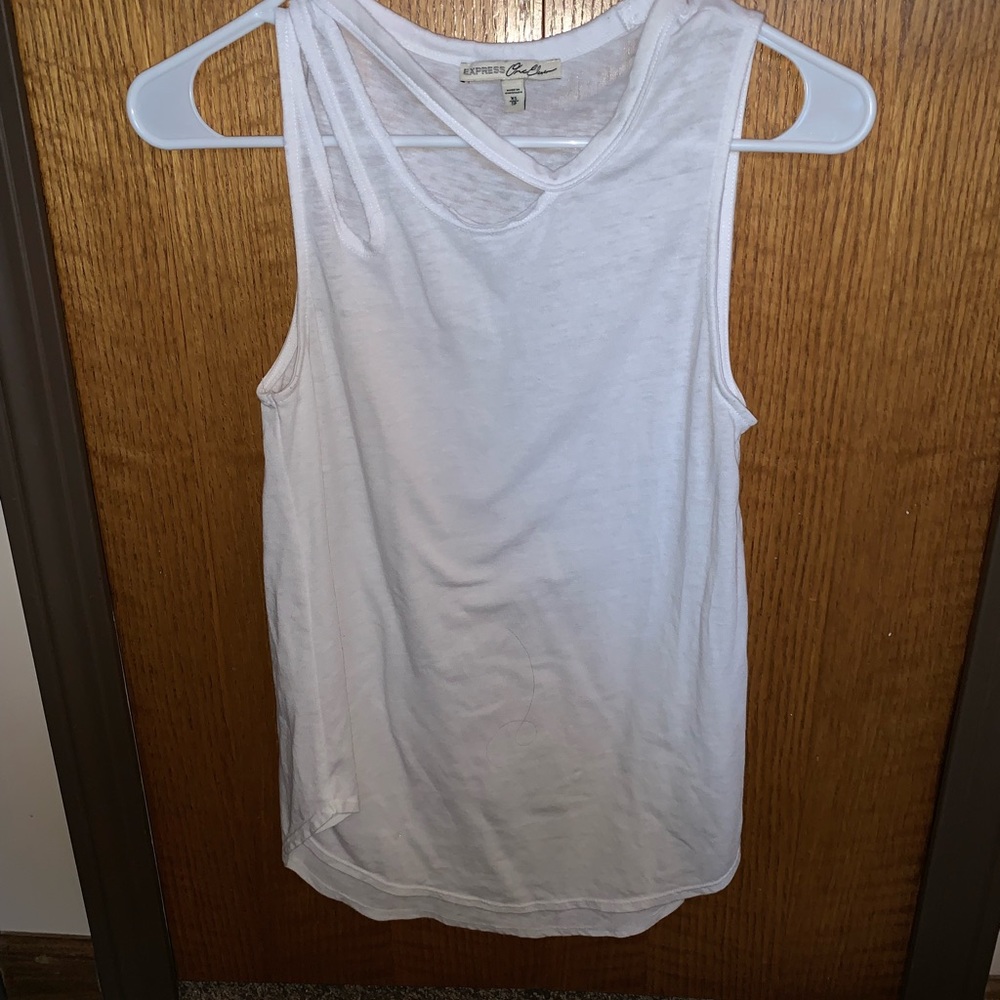 Express tank top